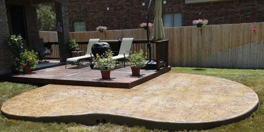How to Clean a Concrete Patio