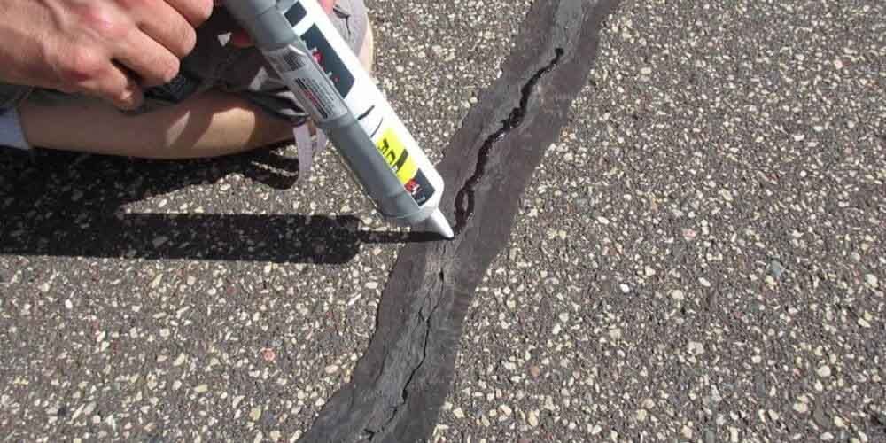 FIll Cracks and Holes