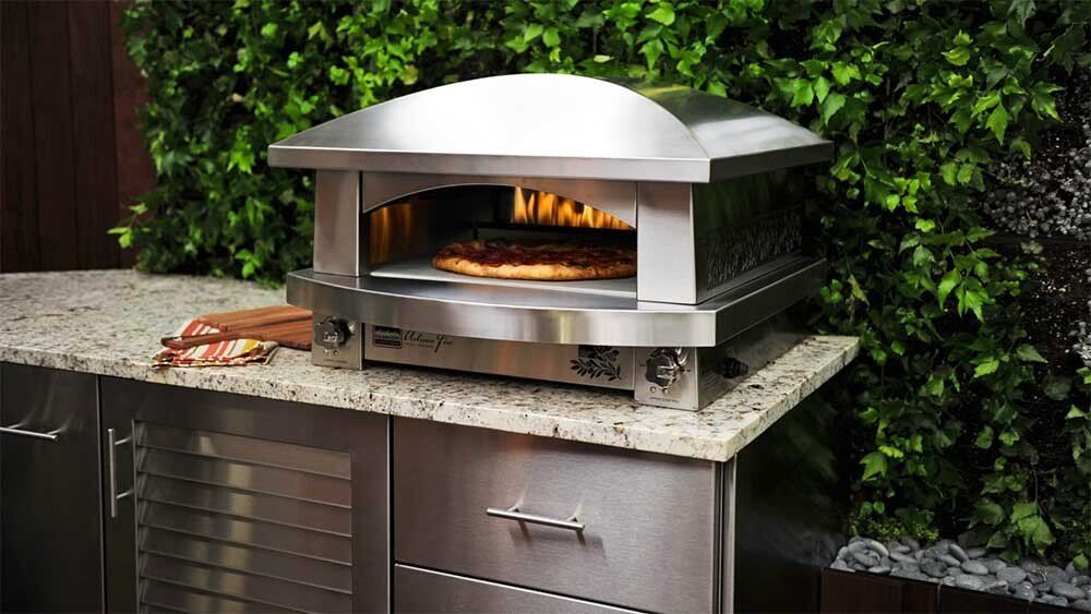 Oven in Outdoor Kitchen