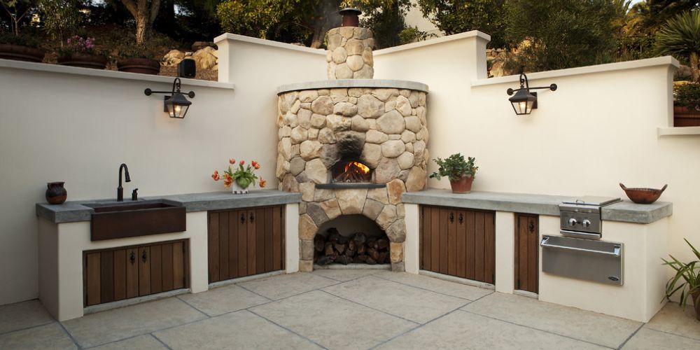 outdoor-kitchen
