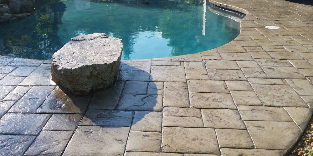 Stamped concrete pool deck