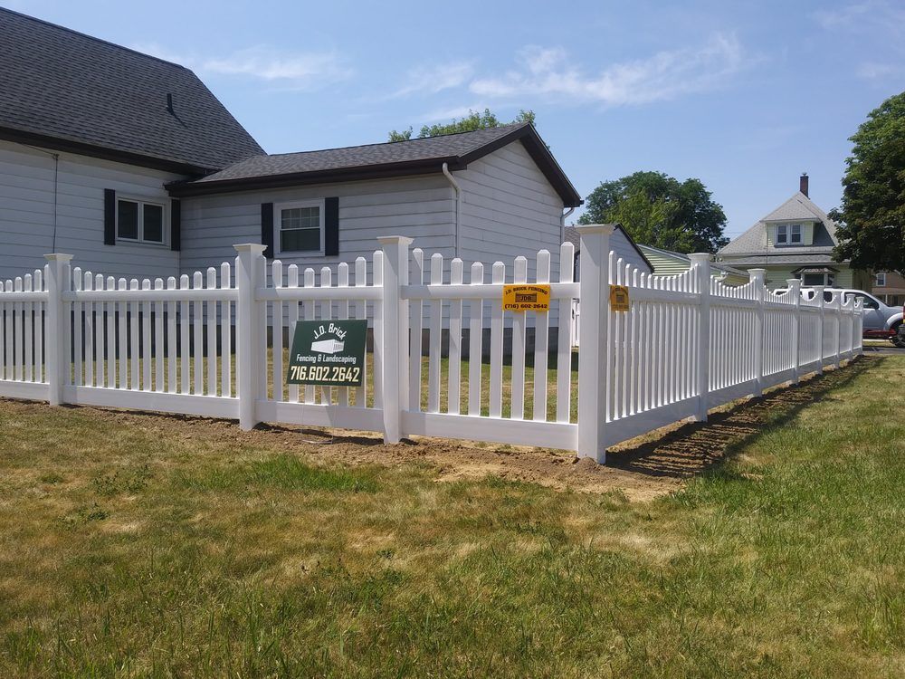 Custom Fence Design | Cheektowaga, NY | J.D. Brick Fencing
