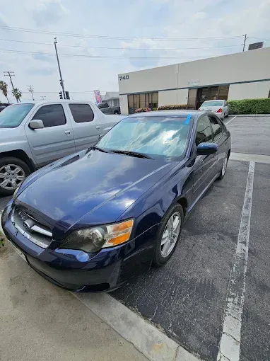 Windshield Replacement in Redlands, CA