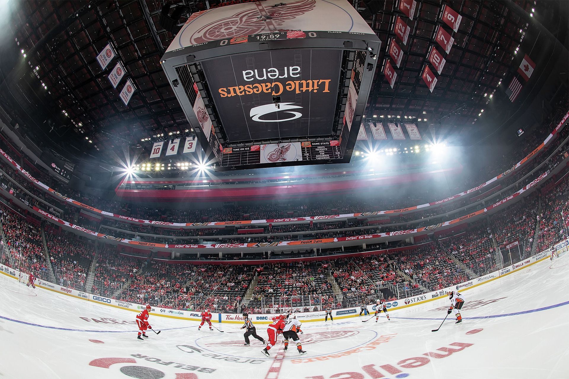 GEOFENCING ADVERTISING AT DETROIT STADIUMS, CONCERT HALLS & CASINOS!