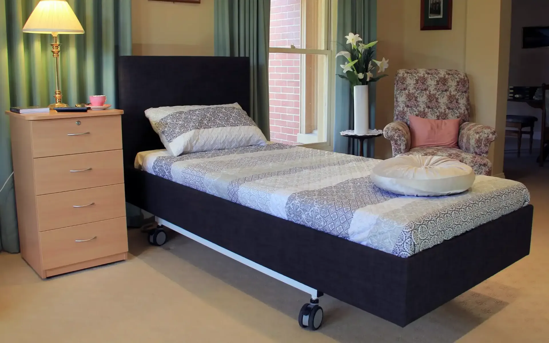 Lexia - Adjustable, Electrically operated high-low medical bed made in Australia