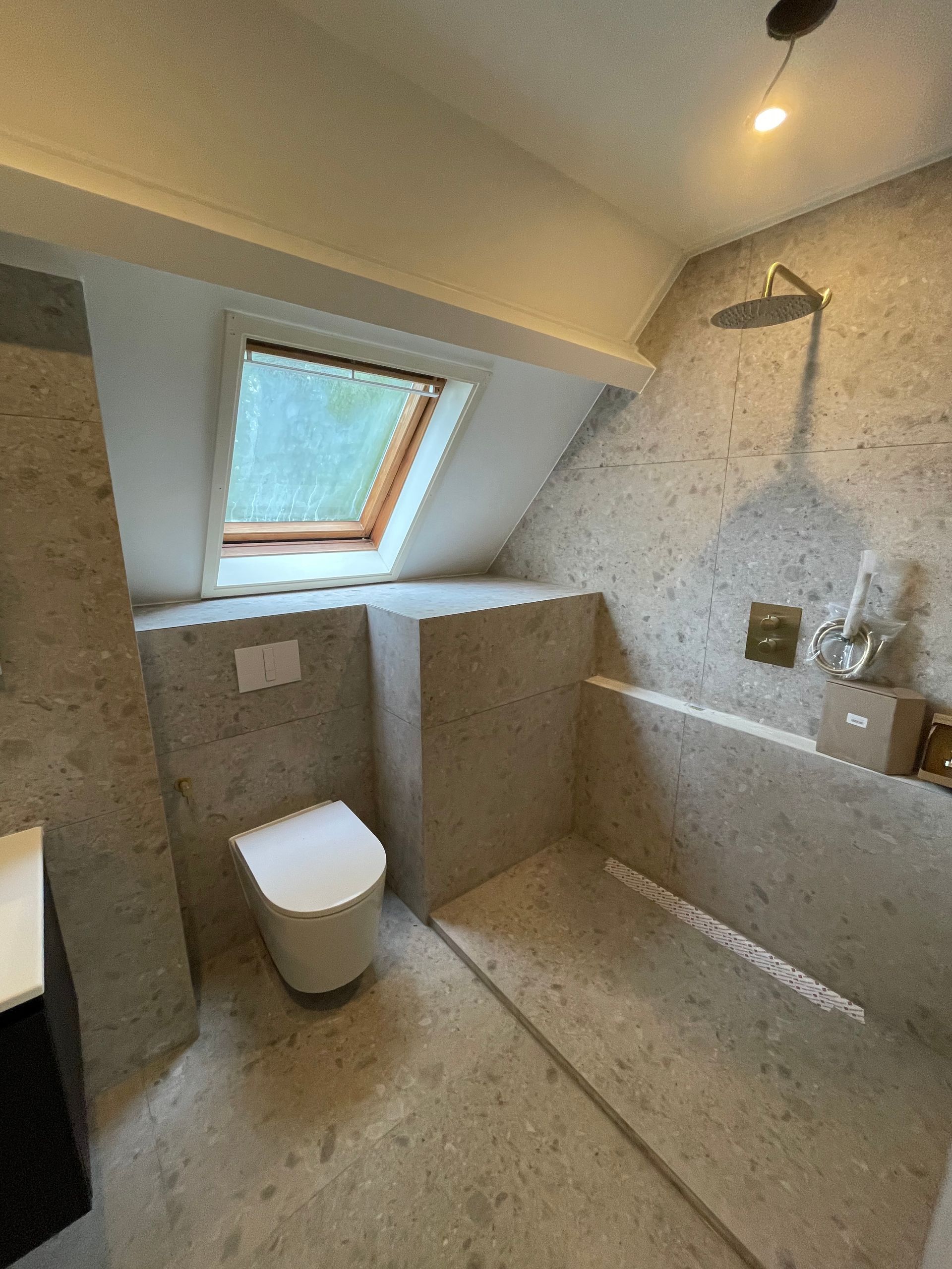 ASFF Alicante AllServicesFrankFransen Munstergeleen badkamer verbouwing Benidorm contractor bathroom renovation