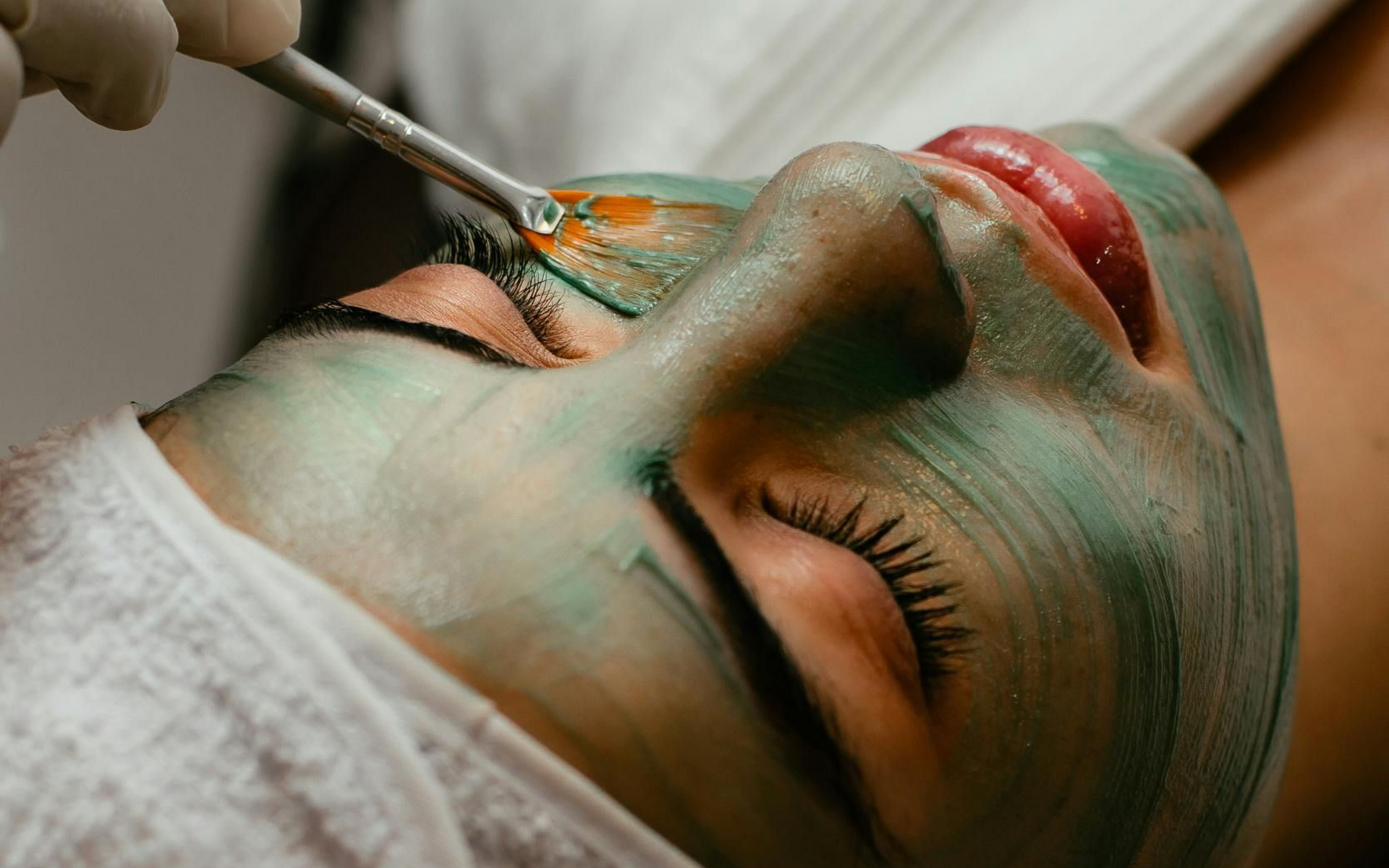 pose de masque visage