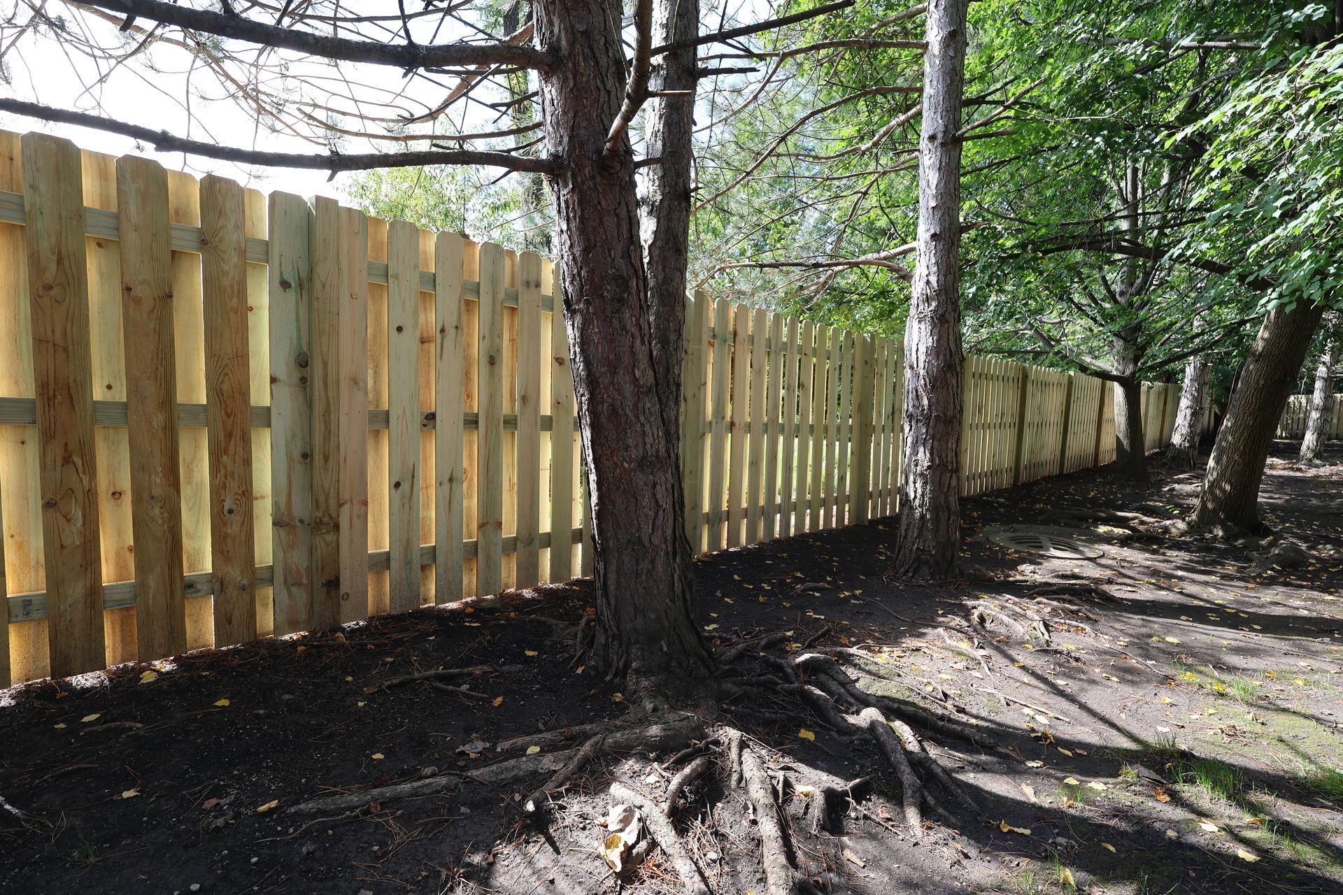 commercial wood fence installation Illinois