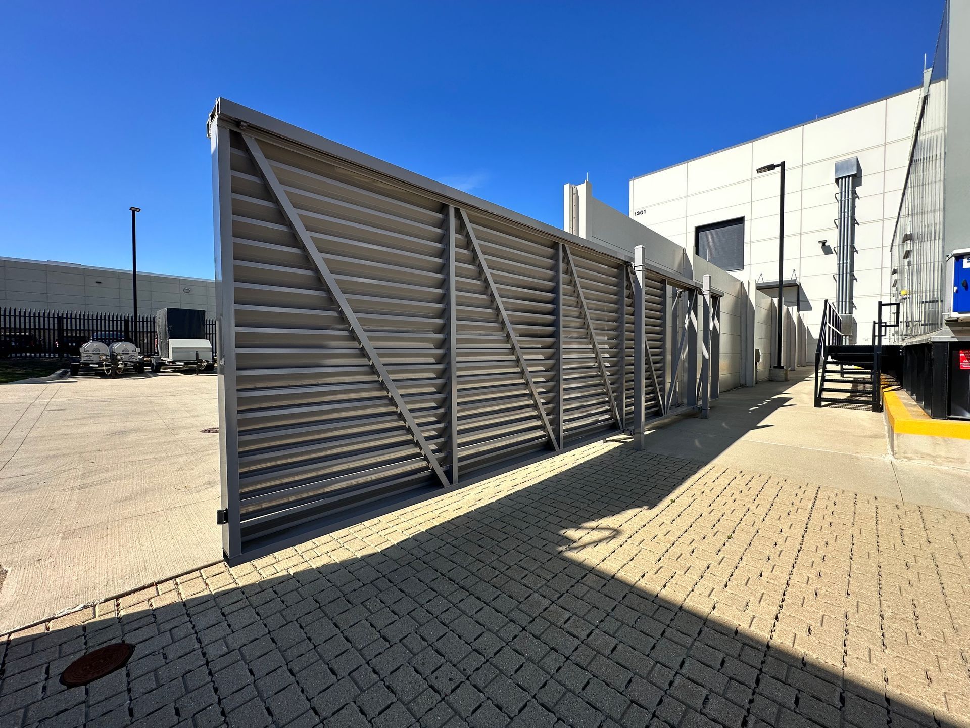 sliding cantilever gate installation Illinois