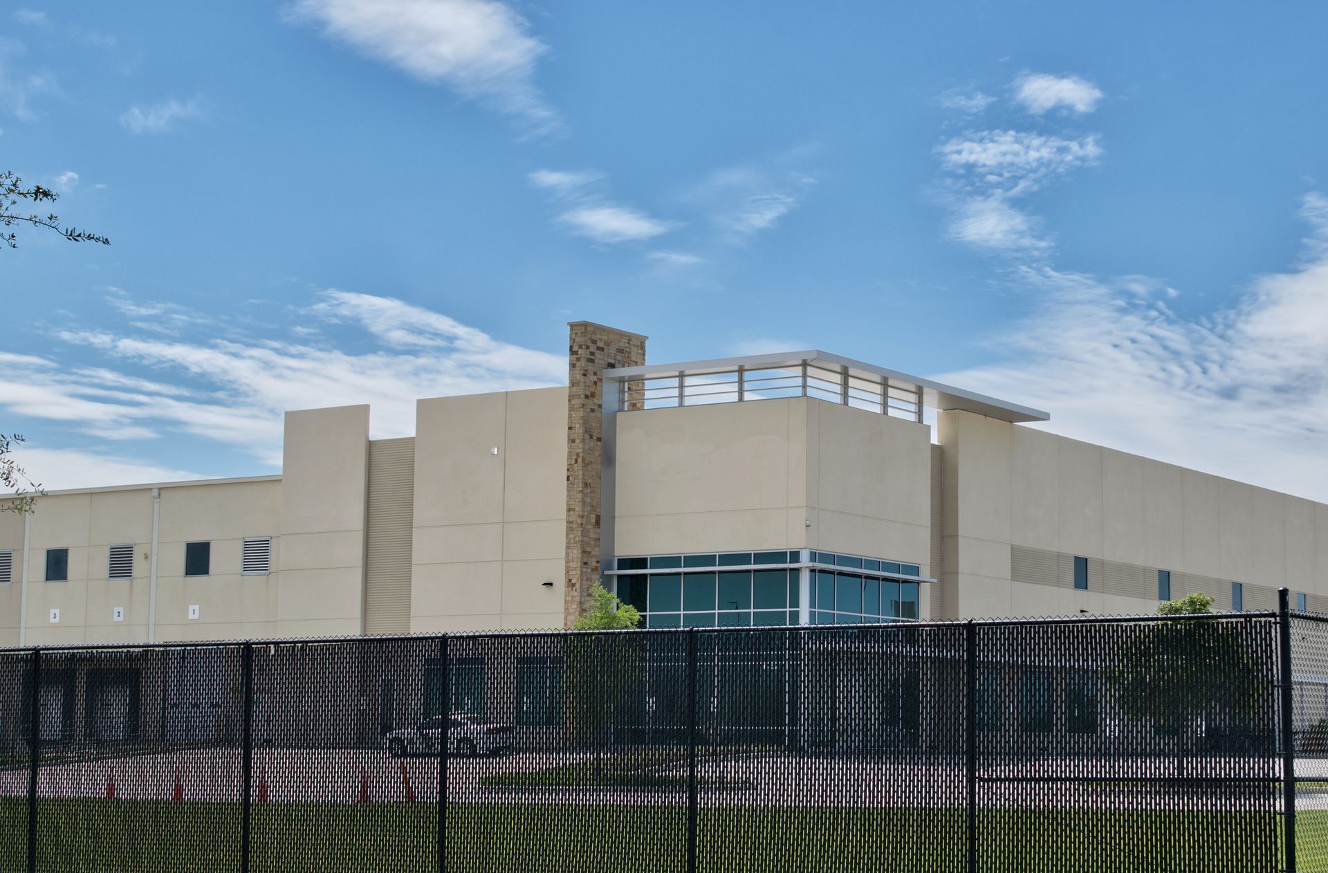 Commercial fencing services near me