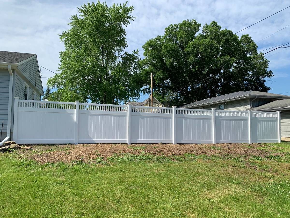 Commercial Vinyl Fencing