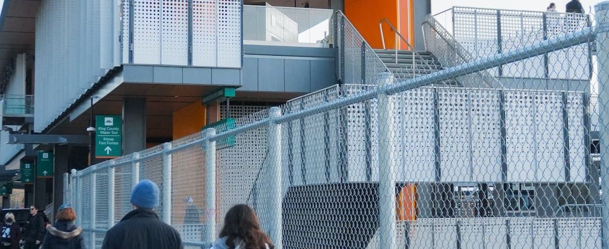 commercial chain link fence installation rental fence illinois