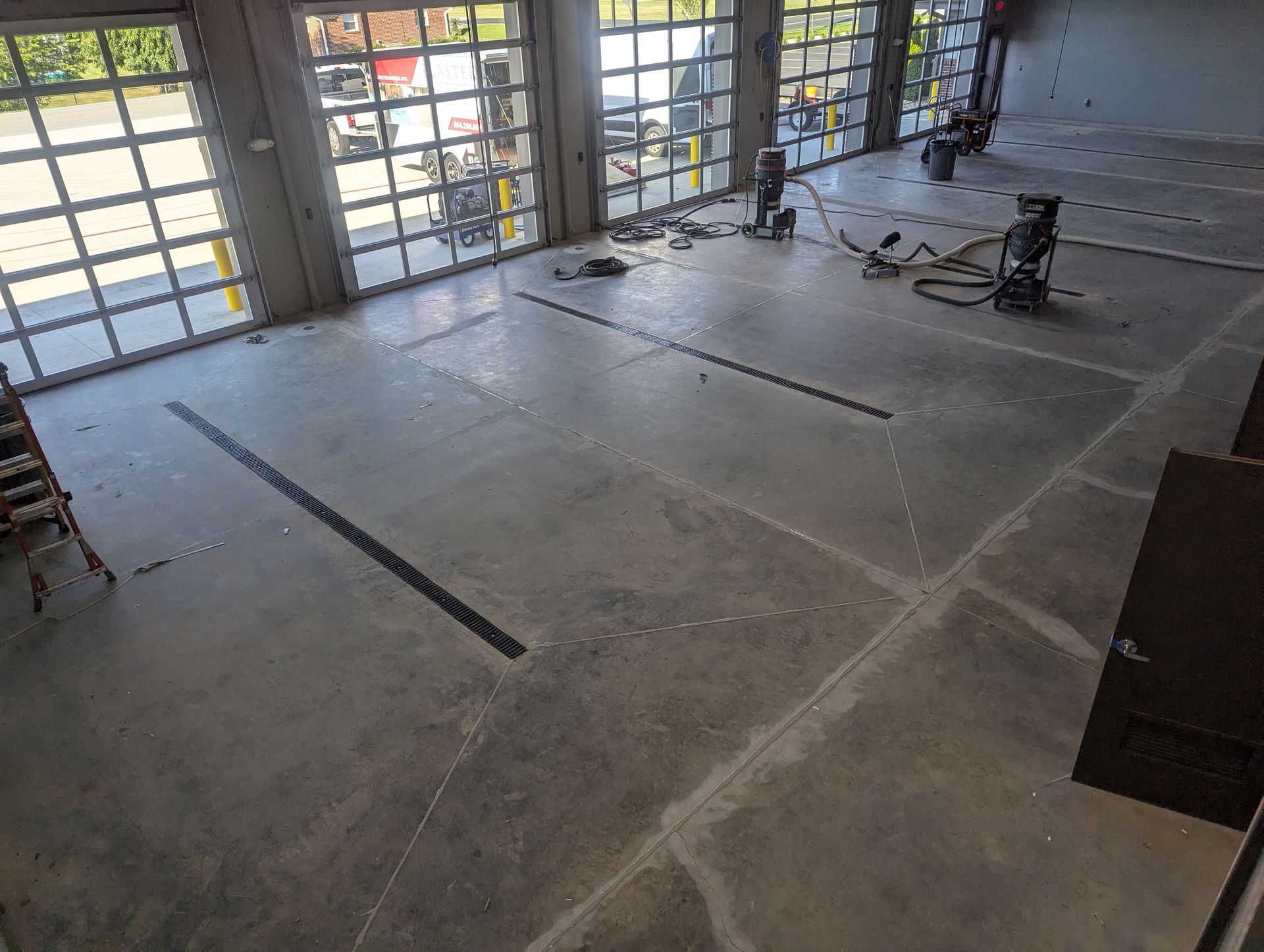 Epoxy Flake Floor in Brevard, NC