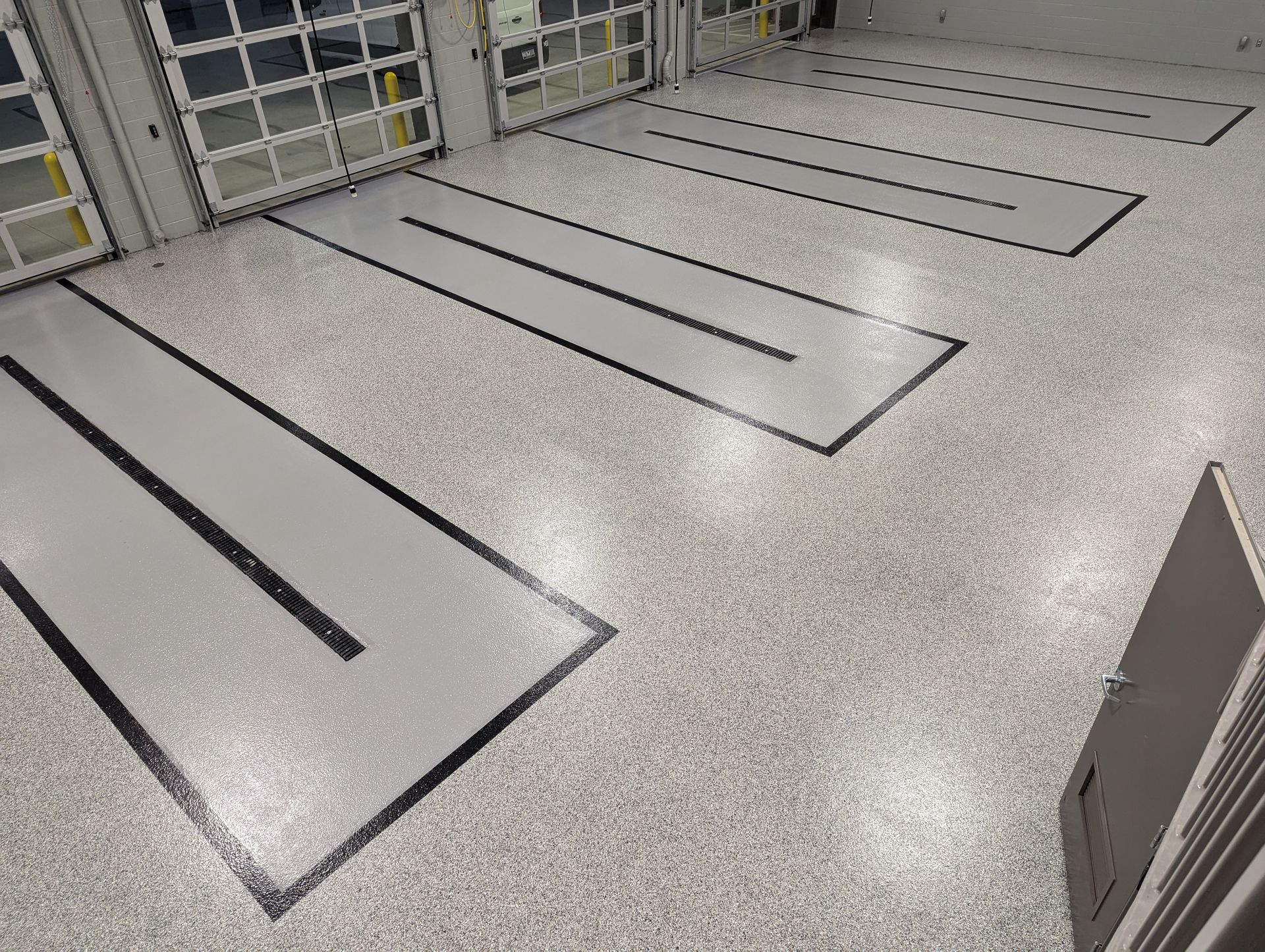 Epoxy Flake Floor in Brevard, NC