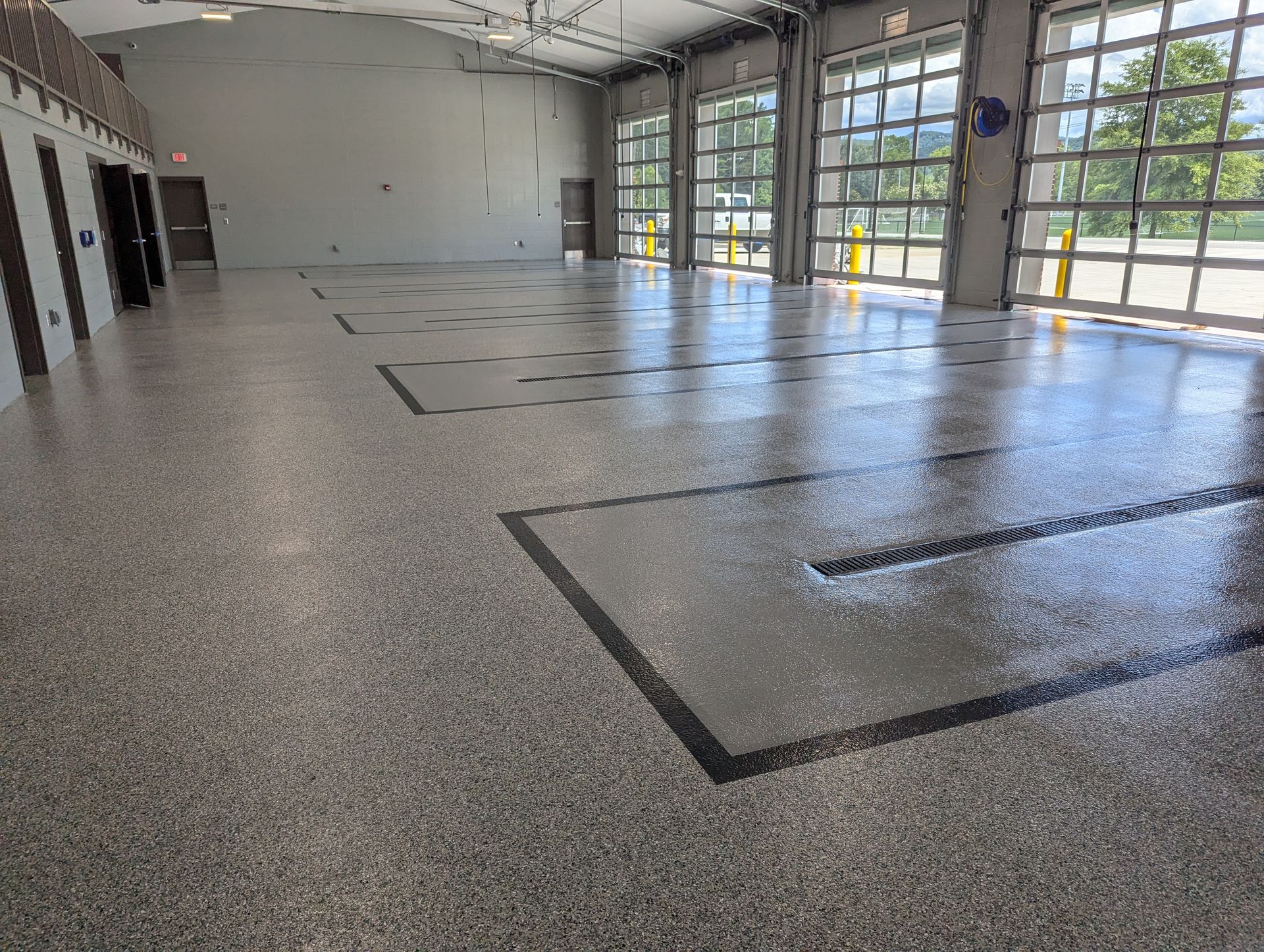 Epoxy Flake Floor in Brevard, NC