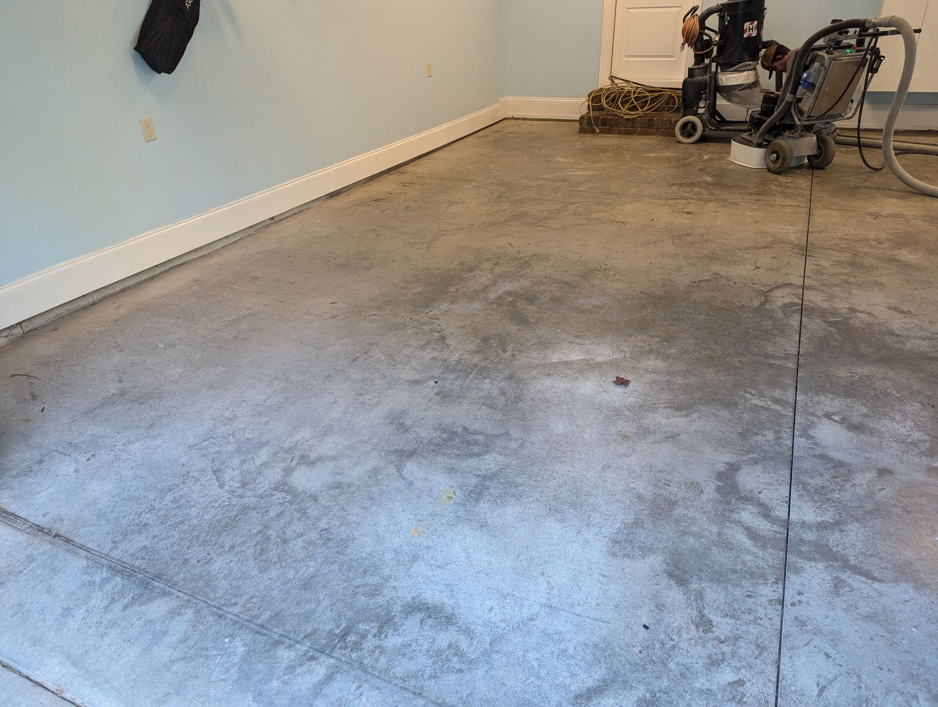 Garage Concrete Floor Staining and Sealing in Anderson, SC