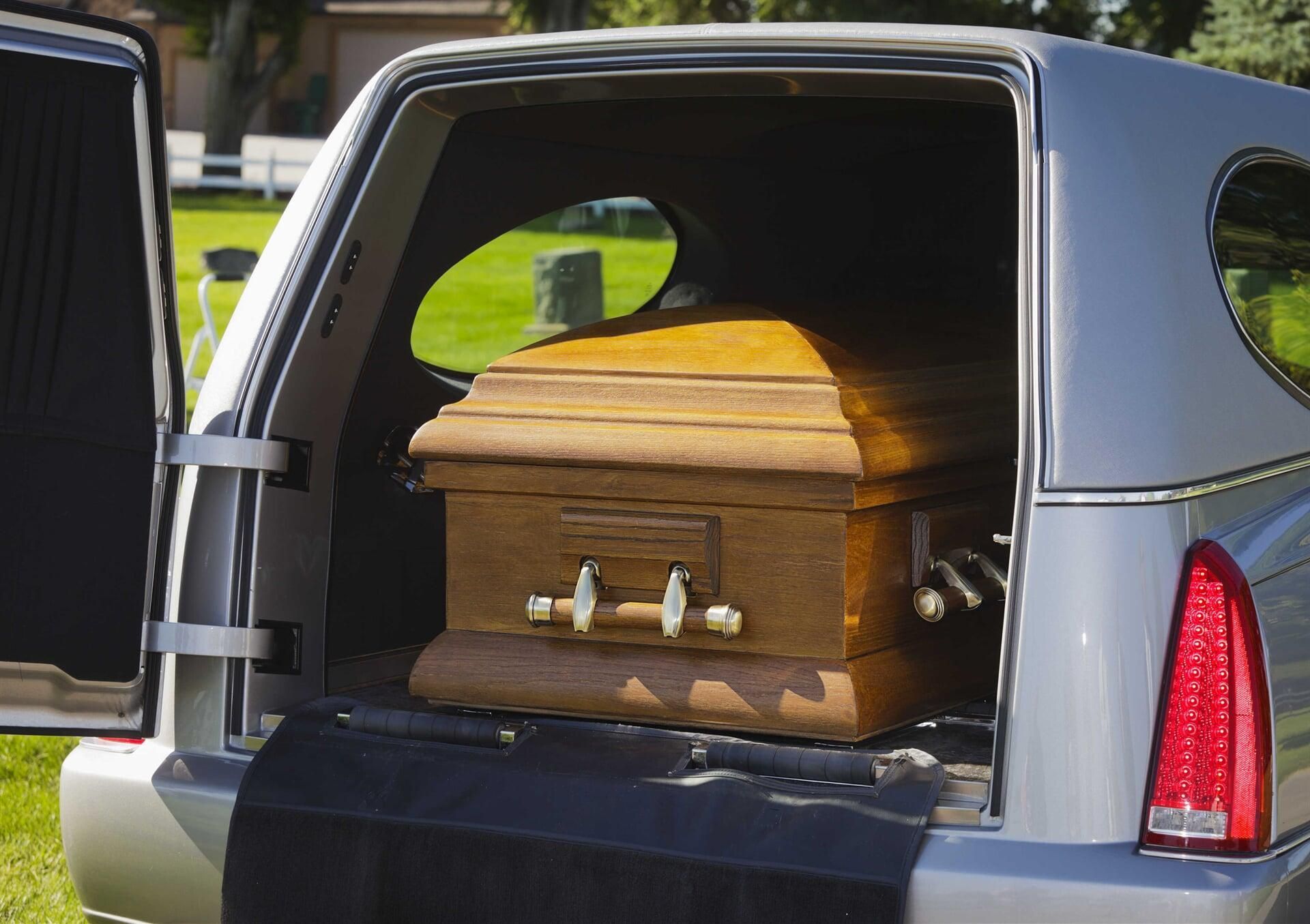 FUNERALES INHUMACIONES GARCÍA