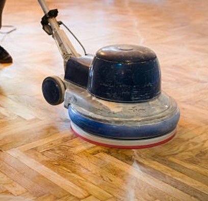 timber floor polishing with water or oil finishes
