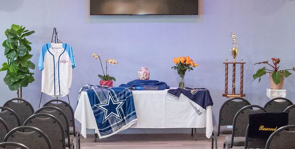 Cremation with memorial service and personalized tribute display at ClearPath Cremation Center in DFW