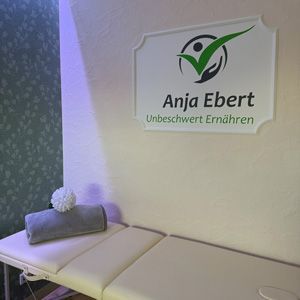 Praxisliege und Wandlogo  von Anja Ebert, Wilthen (Bautzen)
