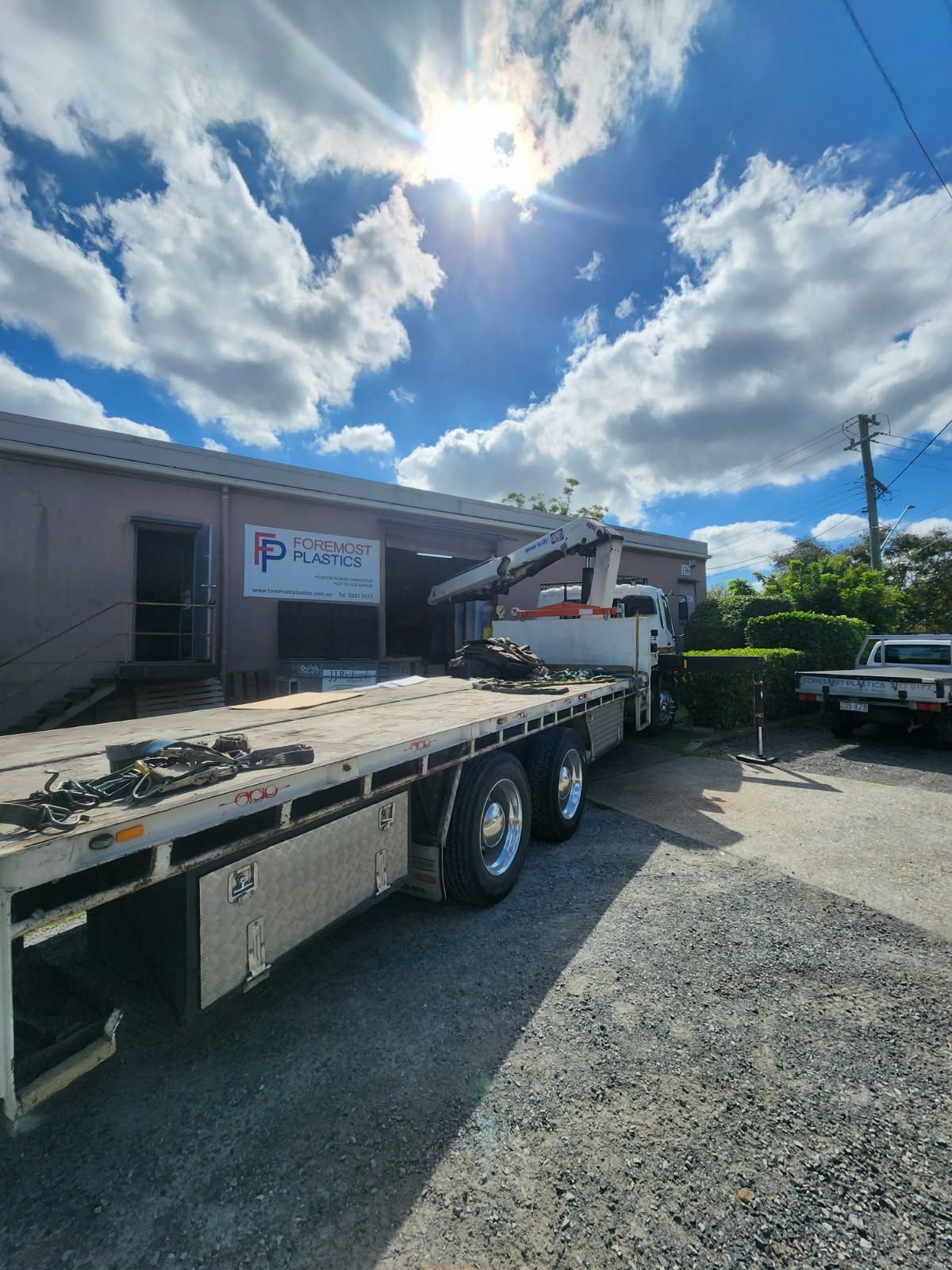 Crane truck hire