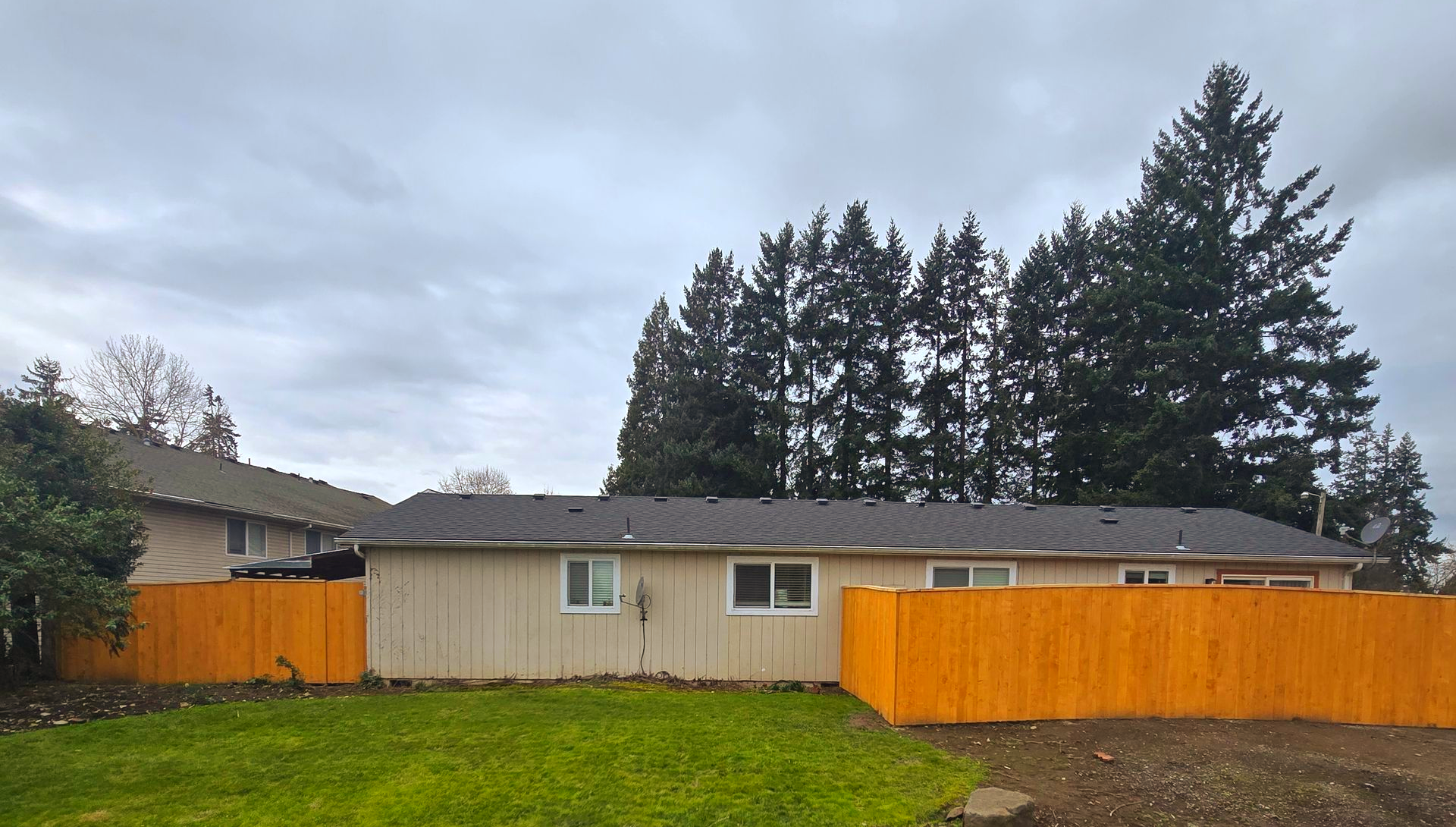 Cherry Ave 6-Plex