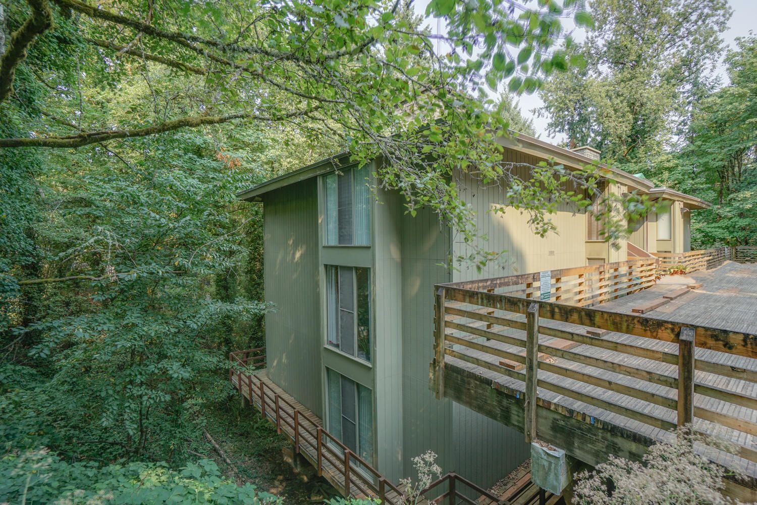 Property photo of Franklin House Apartments in Beaverton, Oregon