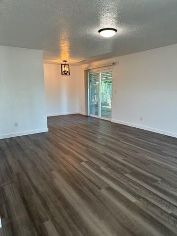Cherry Ave 6-Plex interior