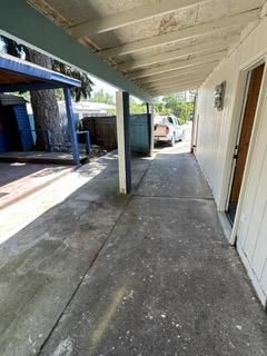 Cherry Ave 6-Plex exterior