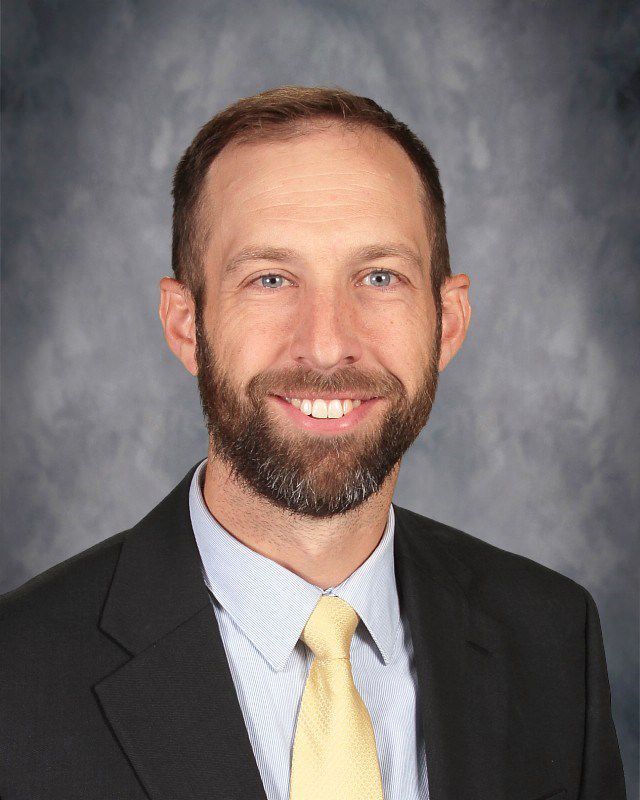Head shot of Rev. Aaron Dolan