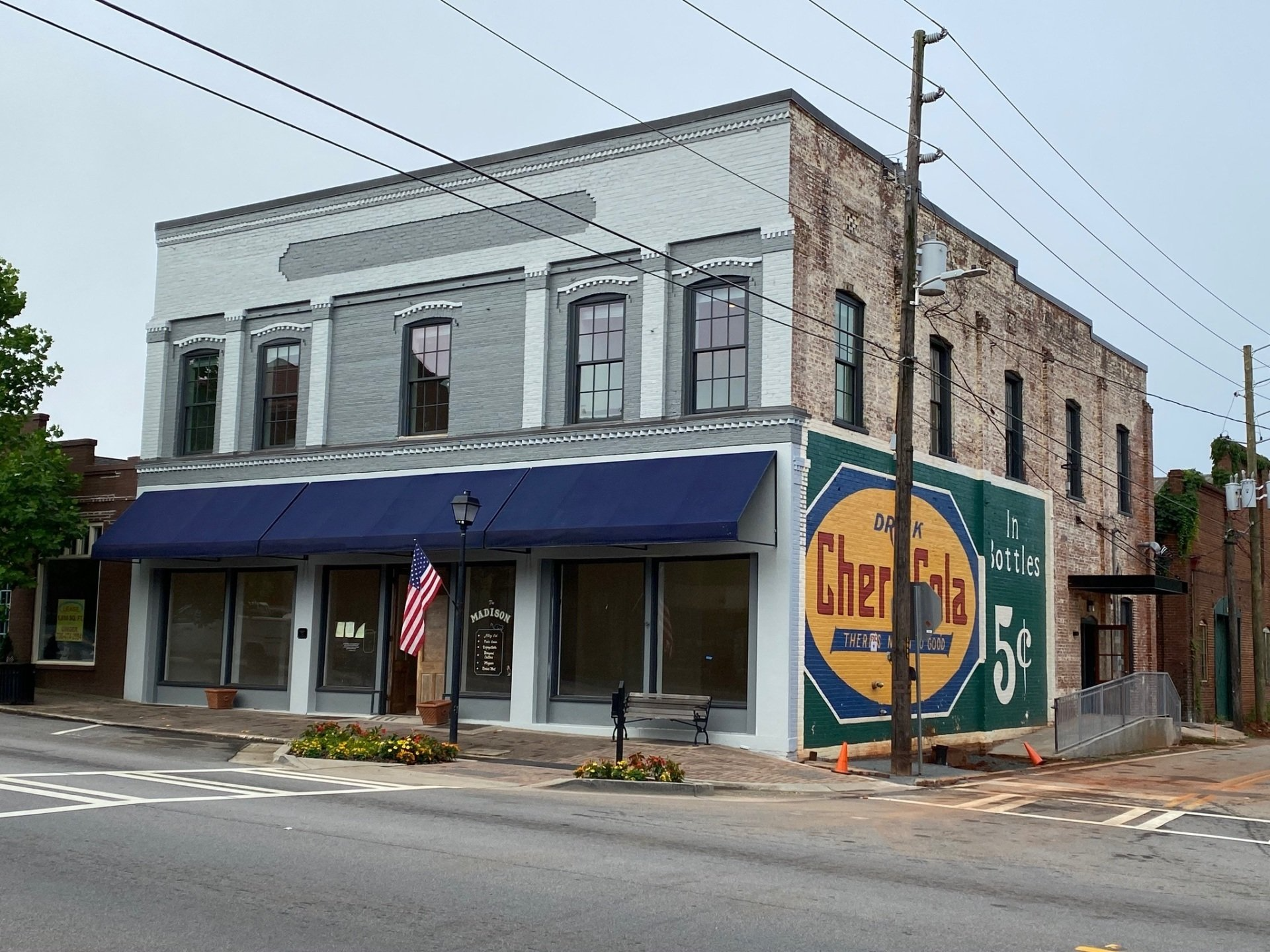 140 West Washington Street