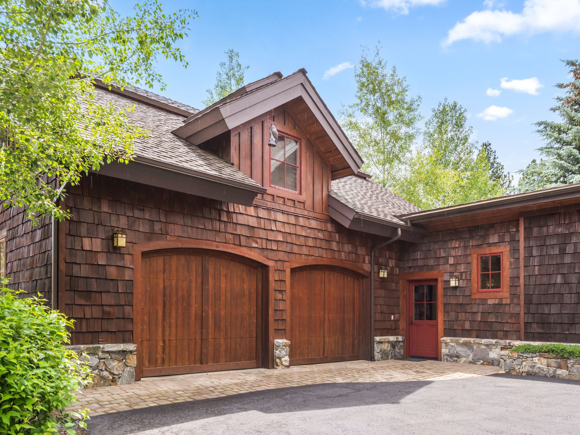 custom home building
