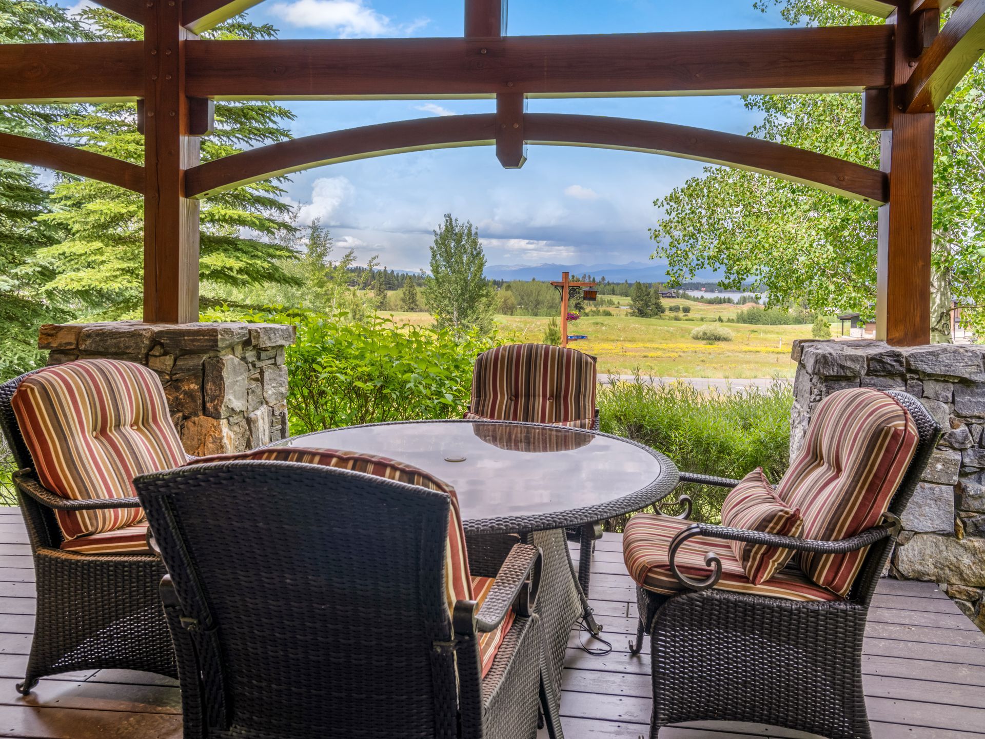 custom deck Idaho