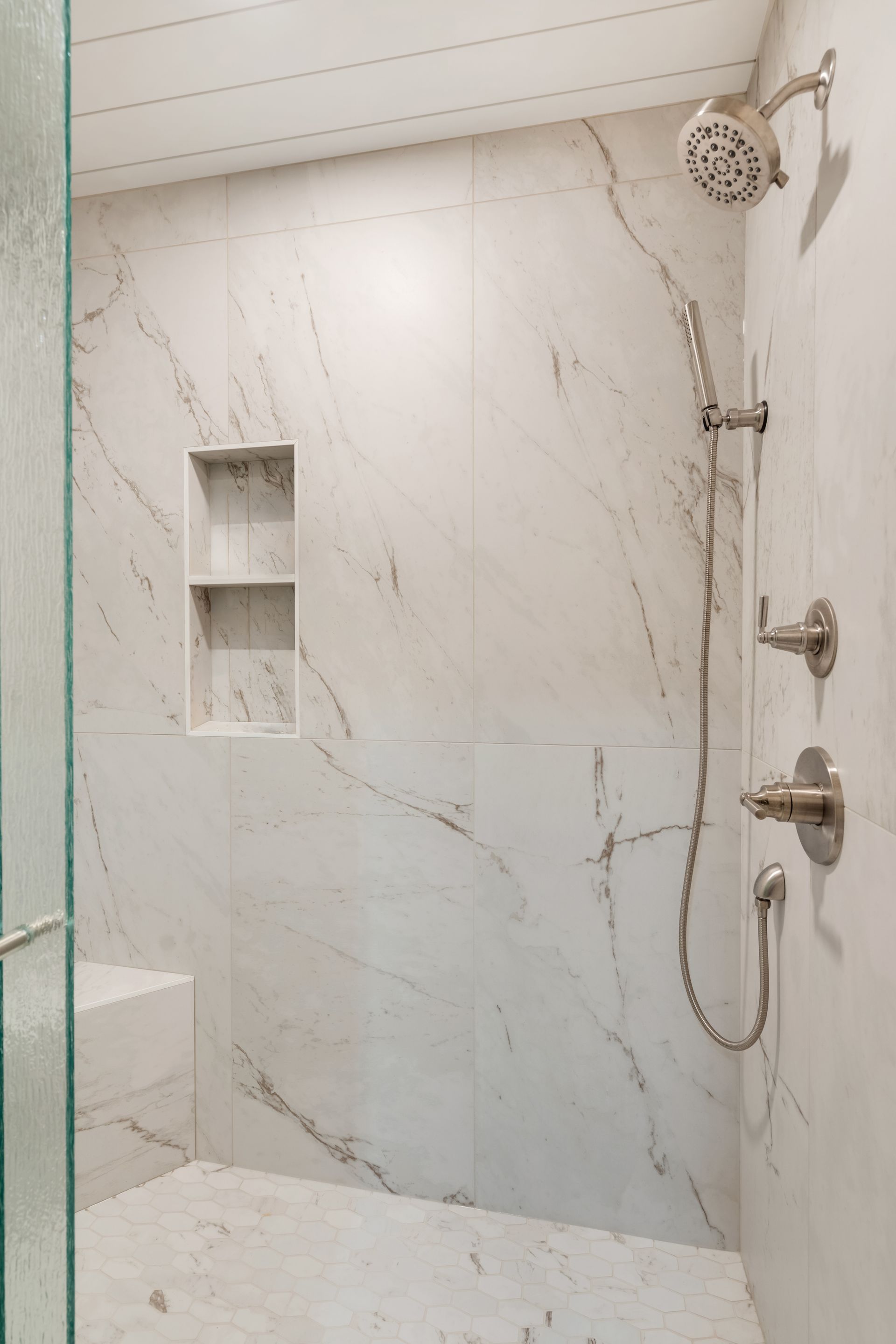 Custom Shower Enclosures in McCall, Idaho