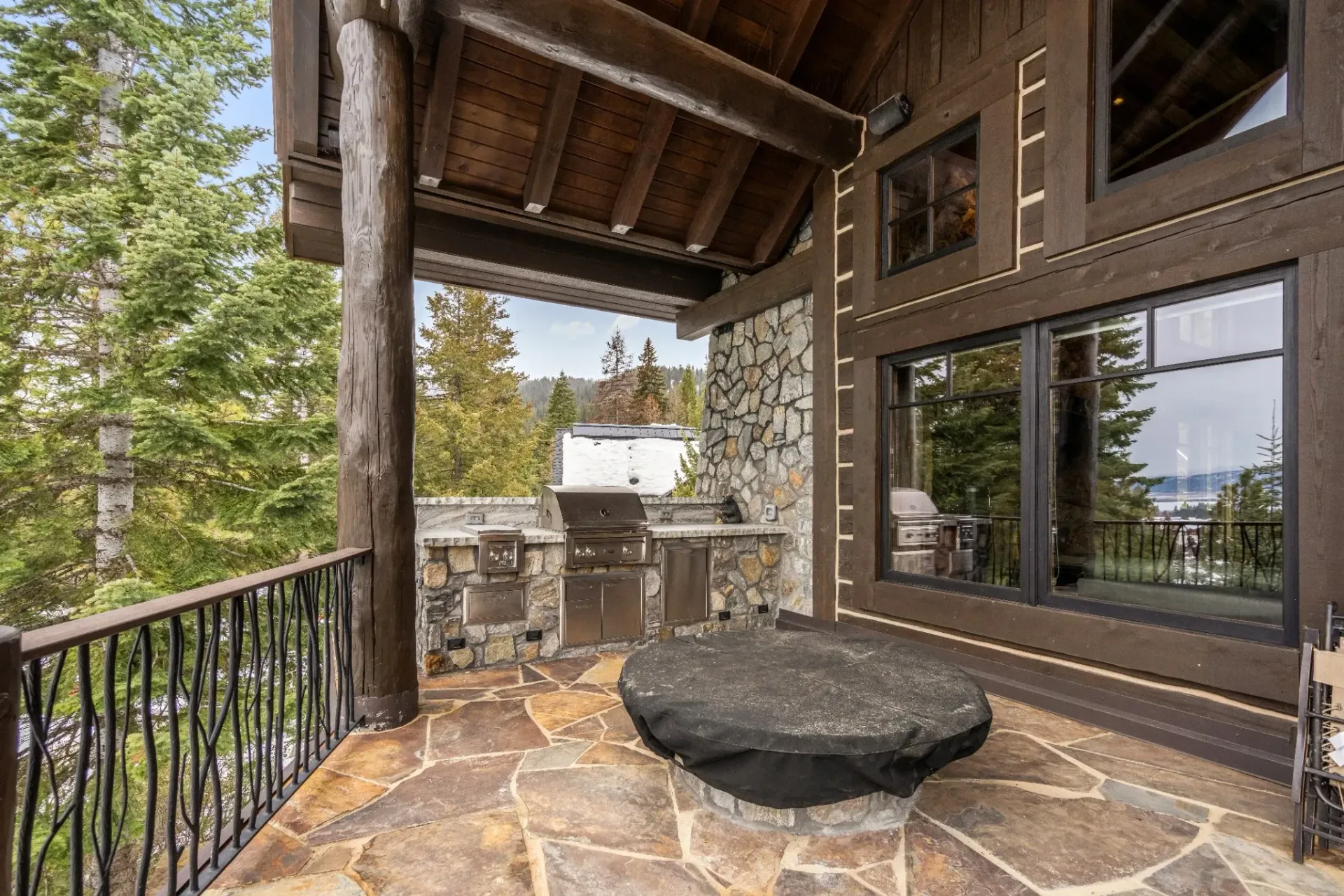 custom deck Idaho