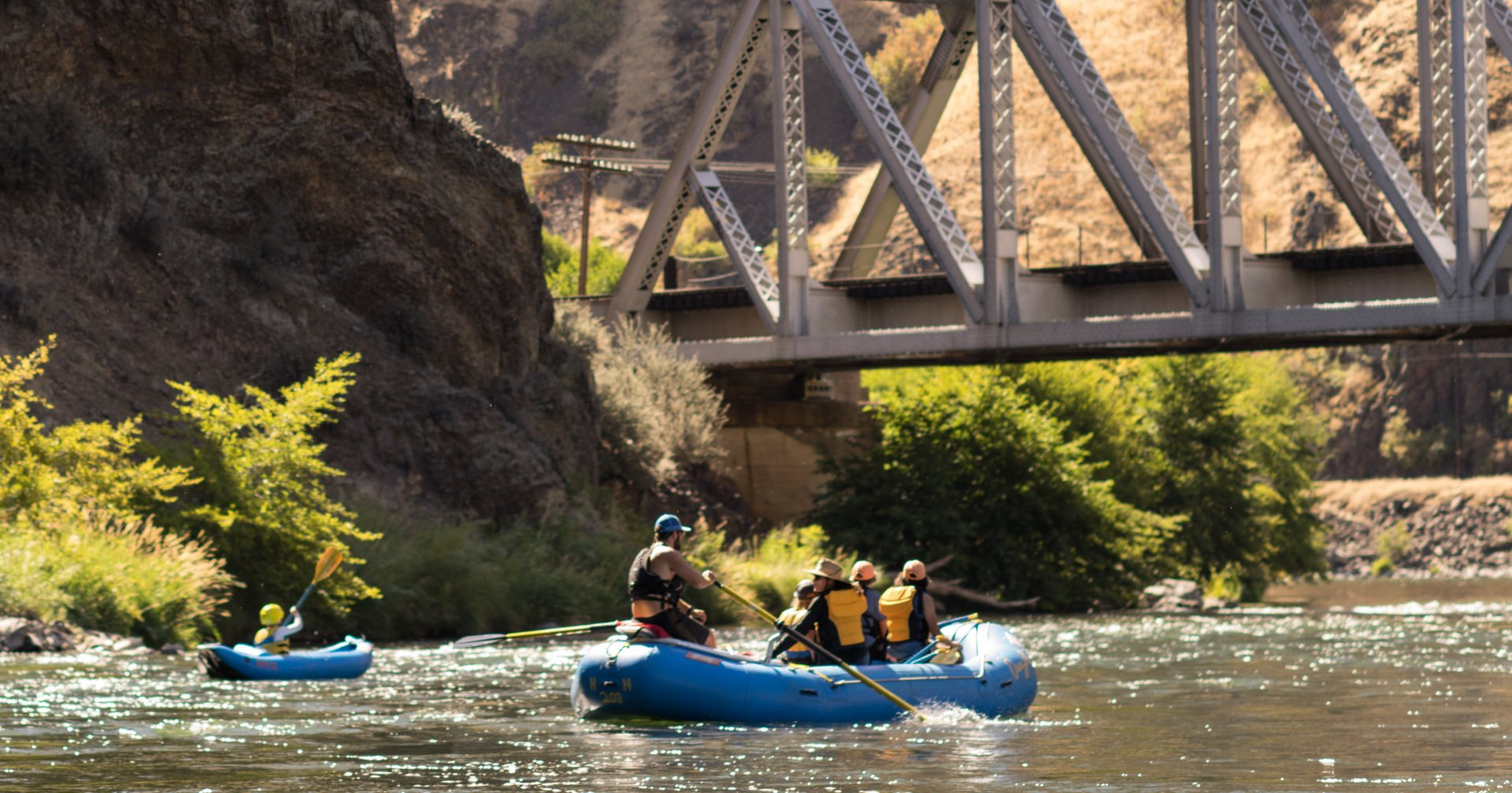 On Deschutes River adventures, our groups can explore the river on a raft or inflatable kayak.