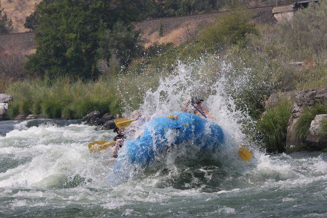Fun, splashy rapids on the Deschutes River in Central Oregon near Mt. Hood, Bend, and Portland. 