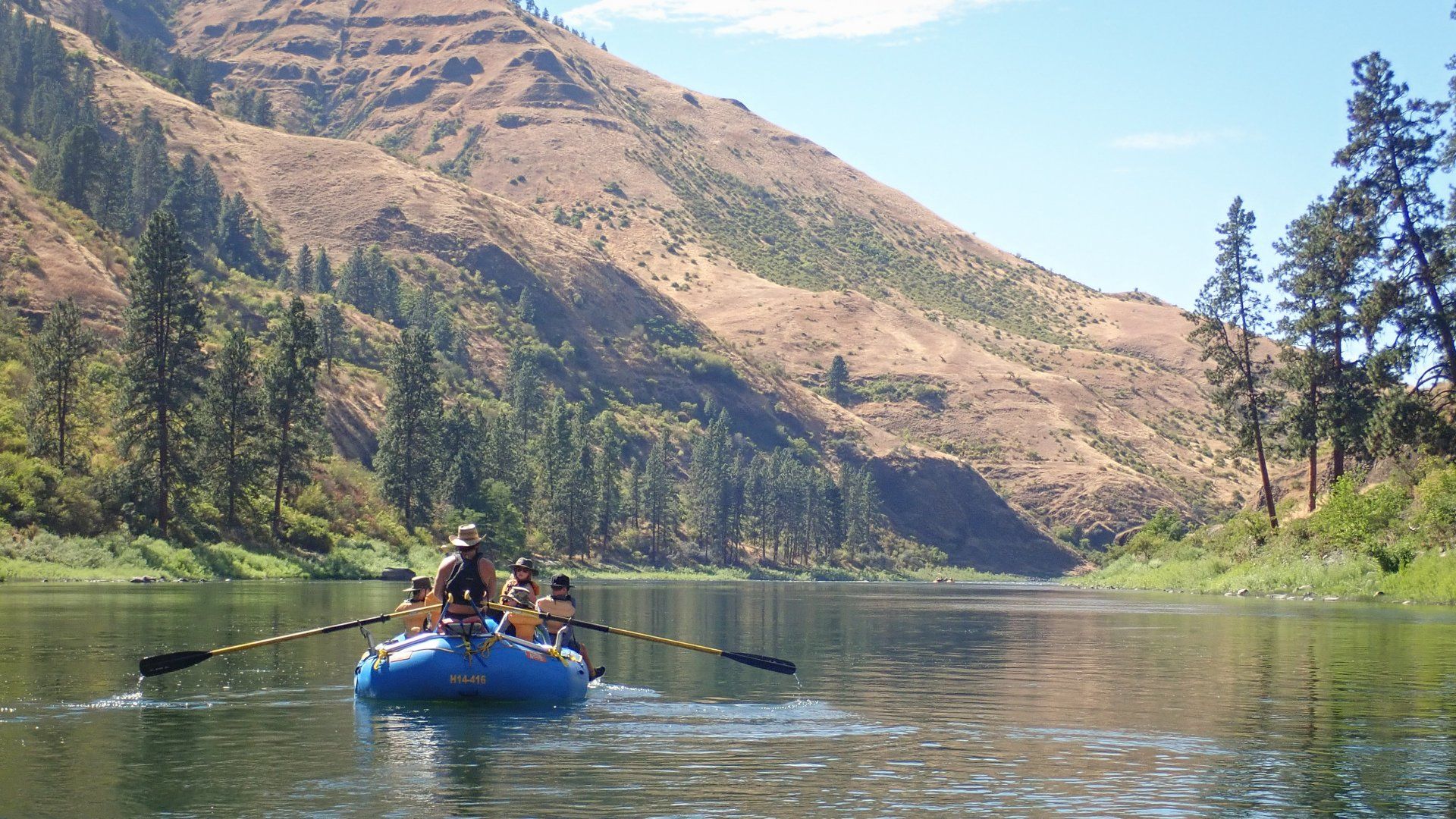 Idaho’s famous Salmon River offers big rapids, clear water, and beautiful white-sand beaches.