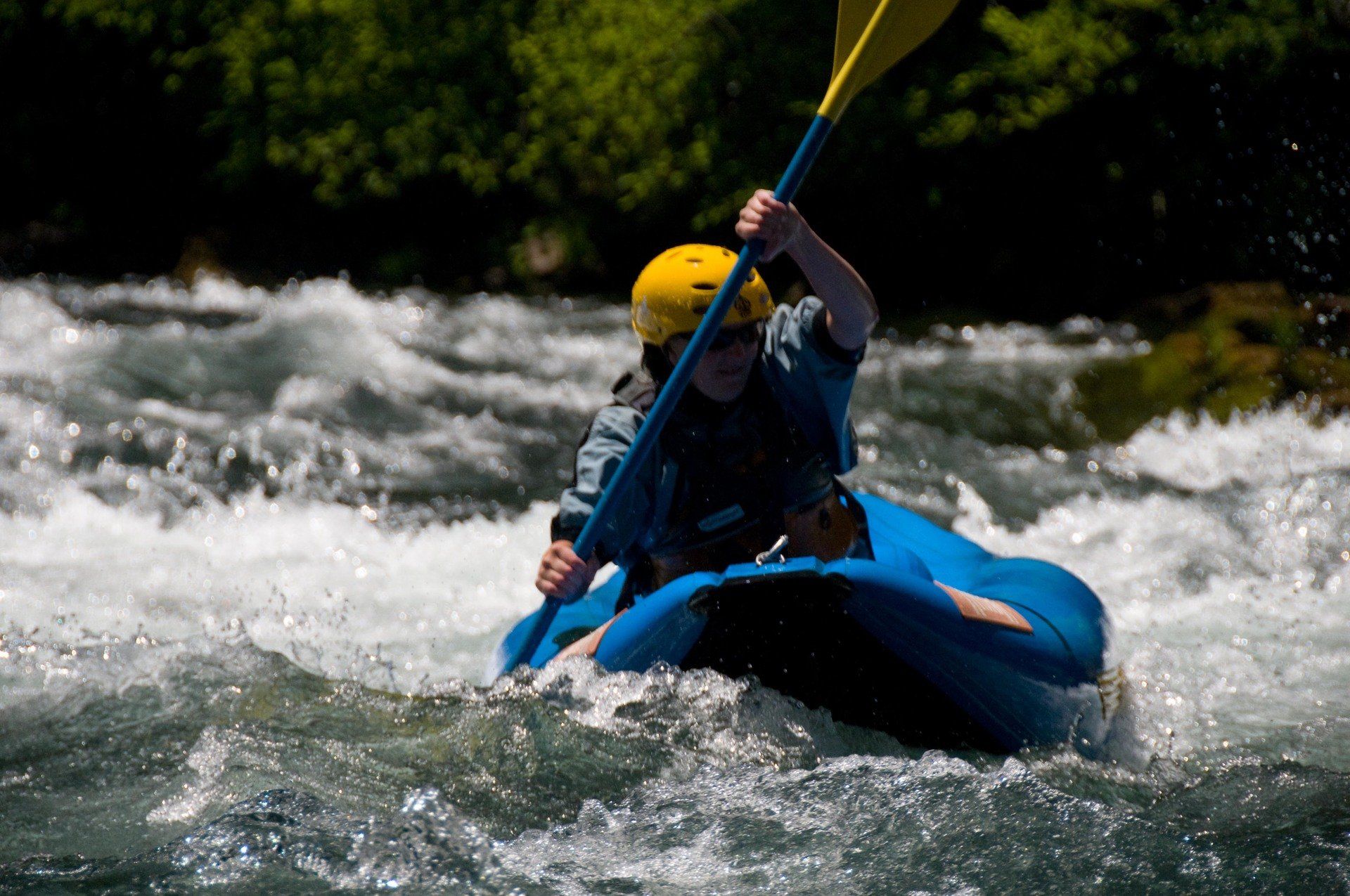 At Ouzel Outfitters, we organize an all-kayak full-day trip to the North Umpqua River.