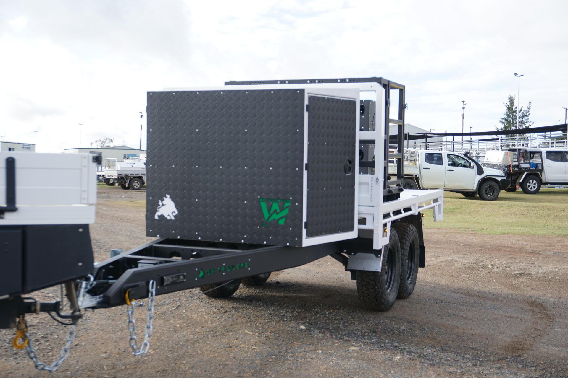 Trade 3.5T Flat Top Trailers. Heavy Duty Flat Top Trailers