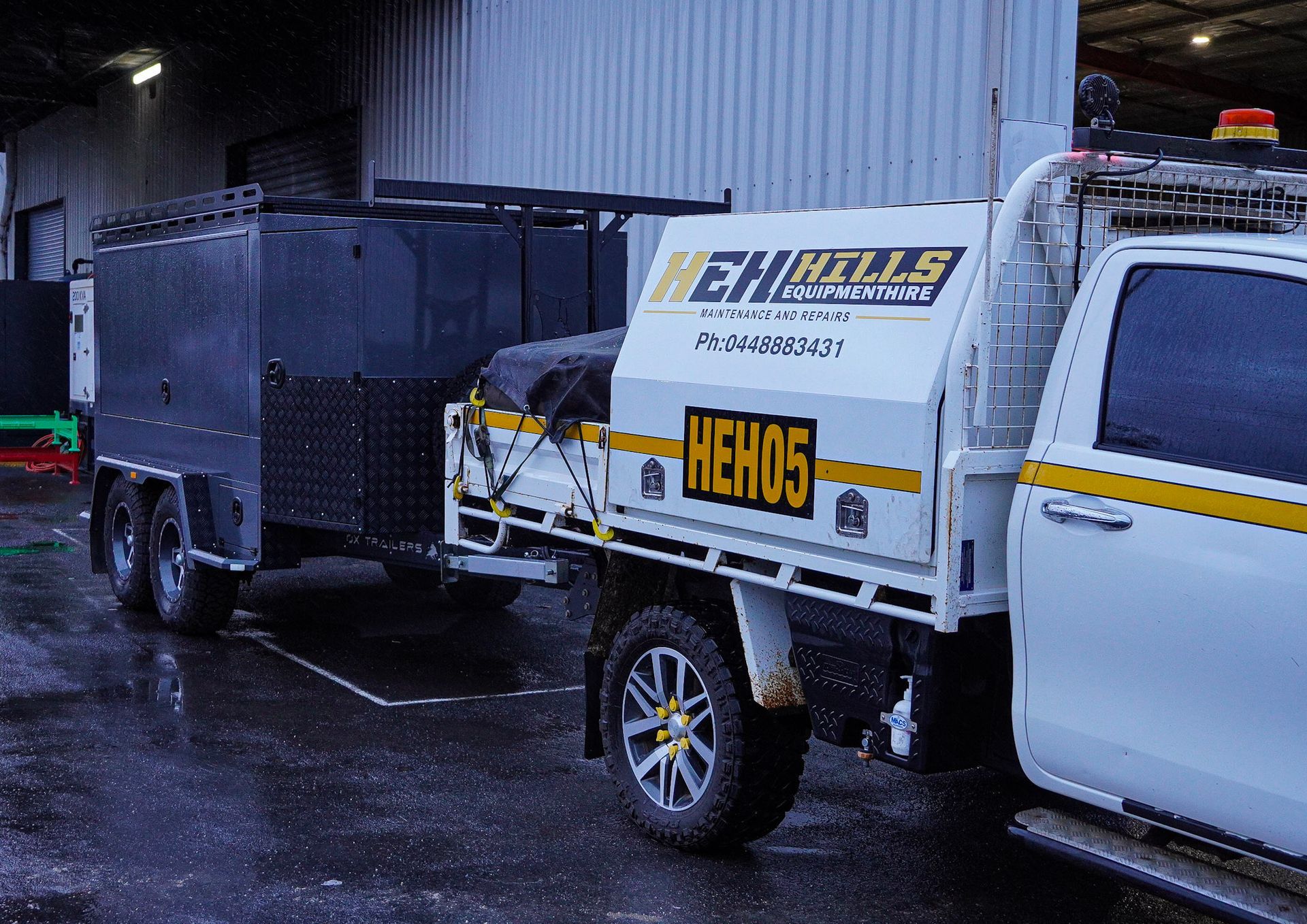 Tom Watsons hilux towing his new Ox Trailer from the Ox Trailer HQ.