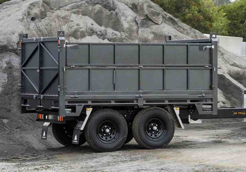 A side view of the design of the bi-fold dropsides