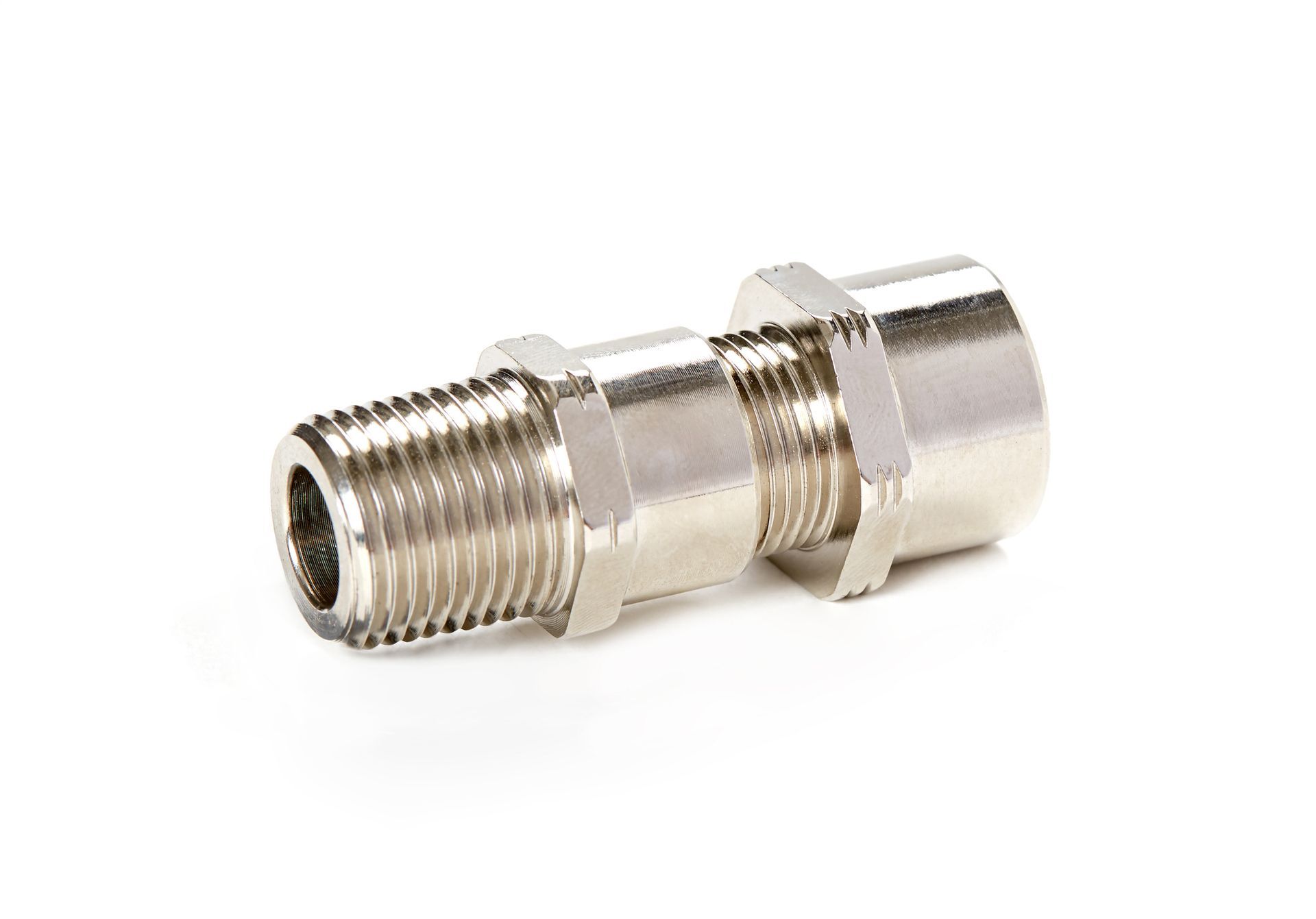 Pipe threader