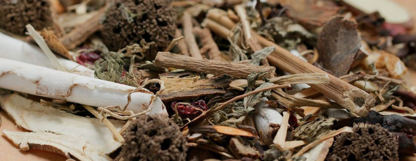 Traditional Chinese Medicine Jennie Chews  in Grays, Thurrock
