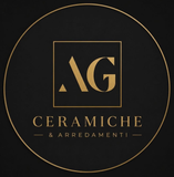 Logo AG Ceramiche & Arredamenti in oro su sfondo nero, all'interno di un sottile cerchio dorato.