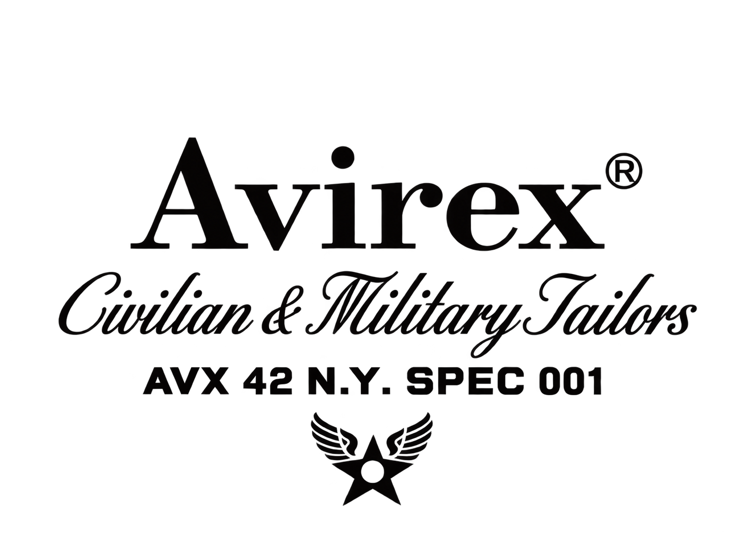Logo Avirex con «Civilian & Military Tailors», «AVX 42 N.Y. SPEC 001» e un emblema a forma di stella alata.