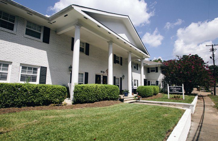 BELHAVEN PLACE Exterior Photo