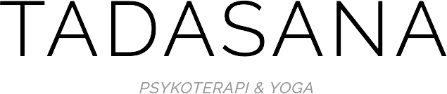 Et sort/hvidt logo for en virksomhed kaldet tadasana