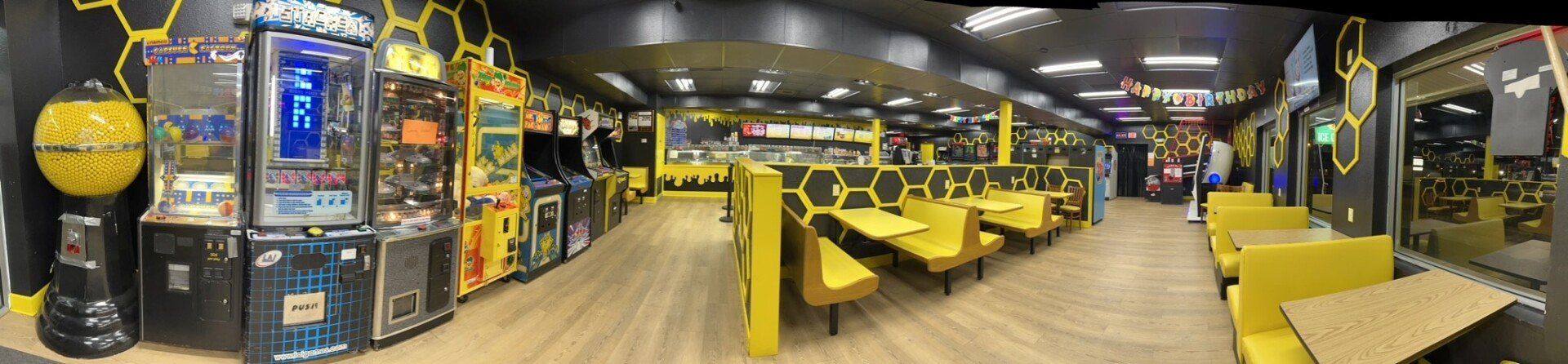 Inside View Of Shop - Niceville, FL - Honeybee Ice Cream & Arcade