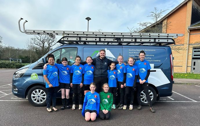 Broxbourne United Pulsars Sponsor NSD Roofing